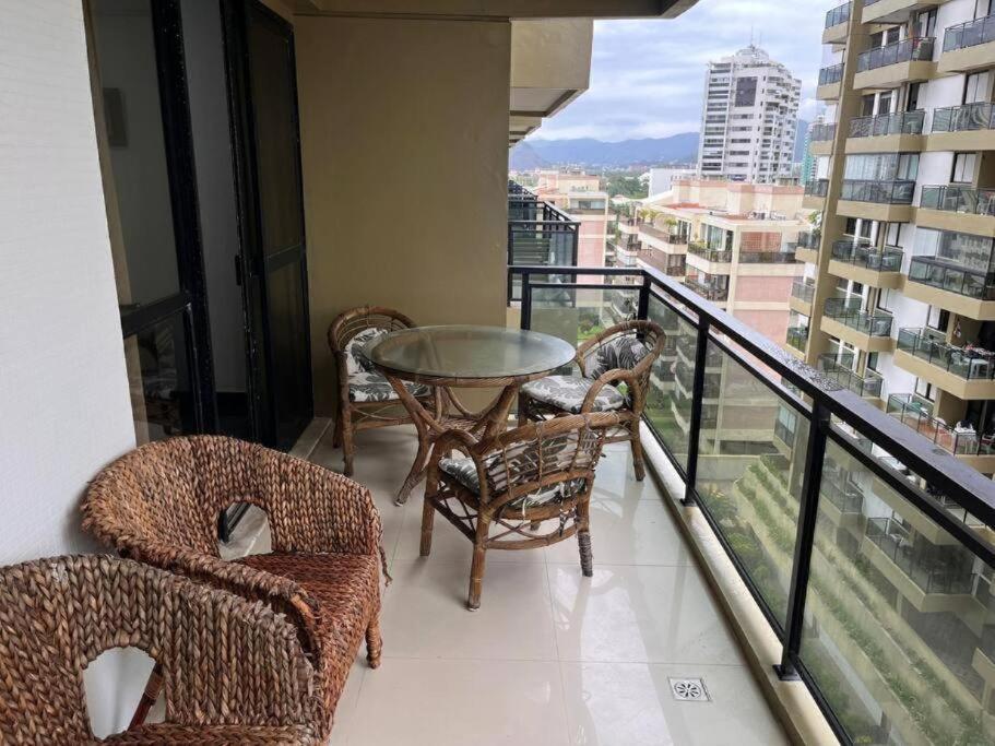 Apartamento Beira Mar - 612